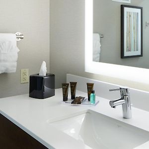 King Room Mobility Access or Non-Smoking